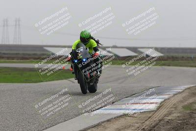 media/Nov-30-2025-TrackDaz (Sun) [[d8b22663df]]/B Group/Session 5 (Wheelie Bump)/